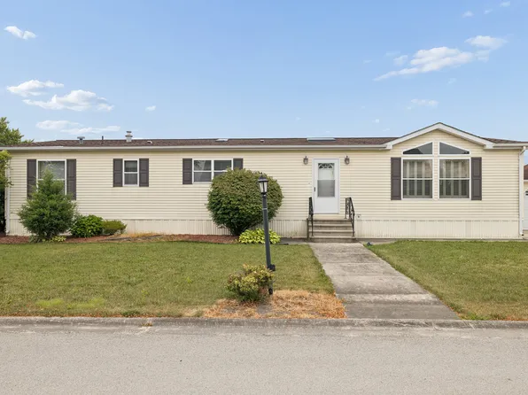 22924 S Pine Valley Dr, Frankfort, IL 60423