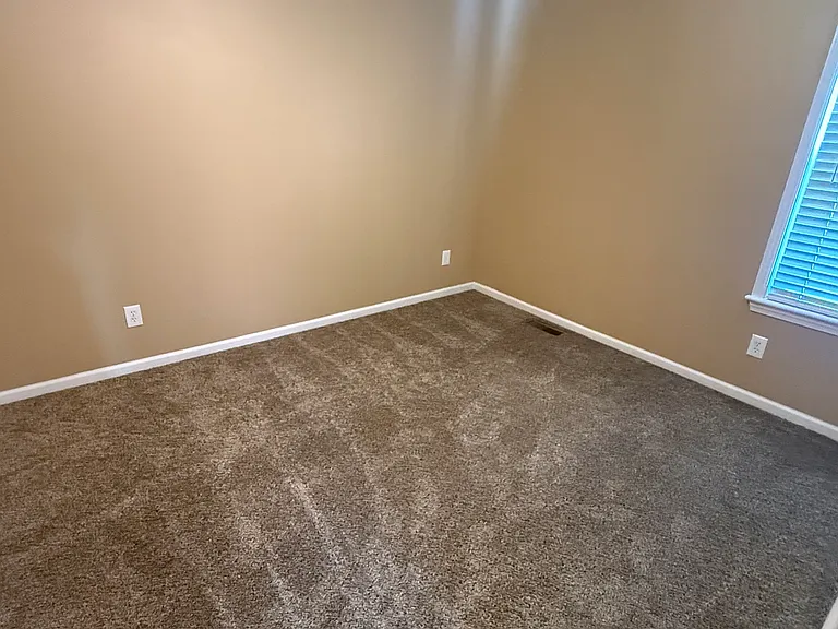 2617 Valentine Ln — Photo 5