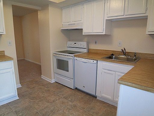 2nd image of 3510 Legere Ct