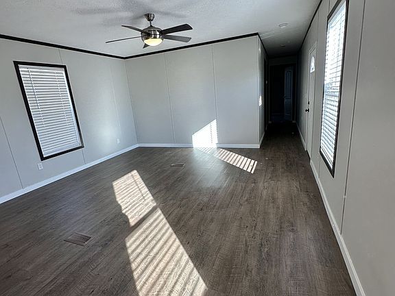 3rd image of 213 Sir Williams Ct