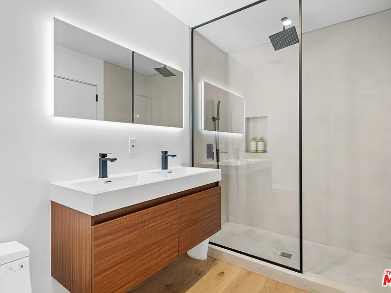 23812 Malibu Crest Dr — Photo 13