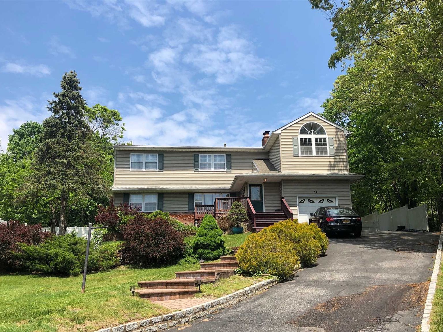 51 Fulton Blvd, Commack, NY 11725 Zillow