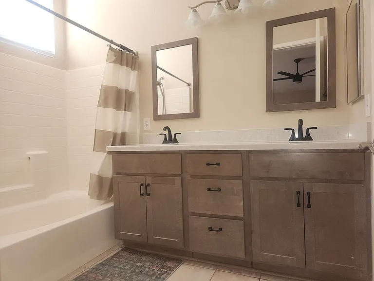 5511 S 15th Way — Photo 11