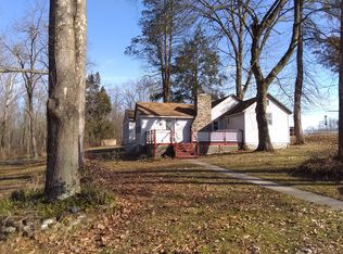 43 Perry Ln, Hamburg, PA 19526