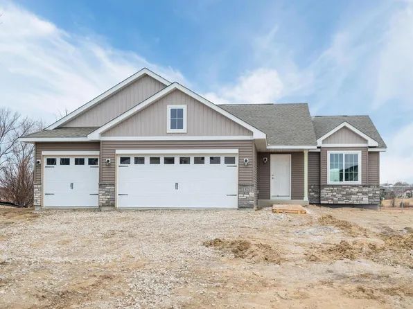 1321 Mulberry Ave NE, Montgomery, MN 56069