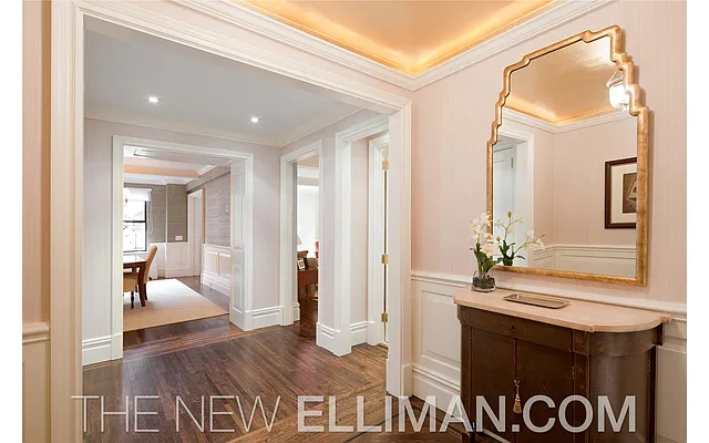 Sold by Douglas Elliman | media 19