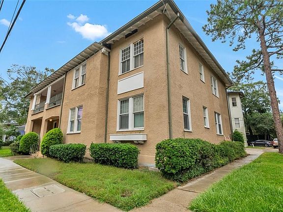 2nd image of 1907 Calhoun St #1907