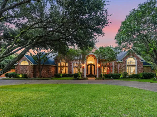 14908 Bellbrook Dr, Dallas, TX 75254