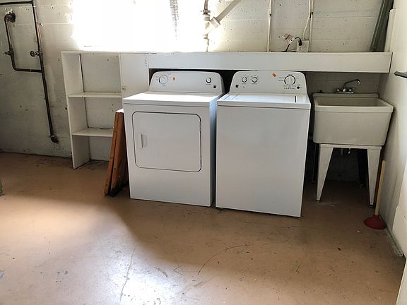 Nice Laundry Room