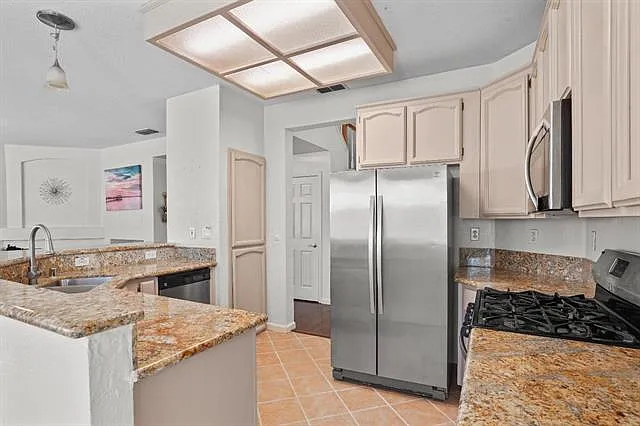 8666 Summer Sun Way — Photo 7