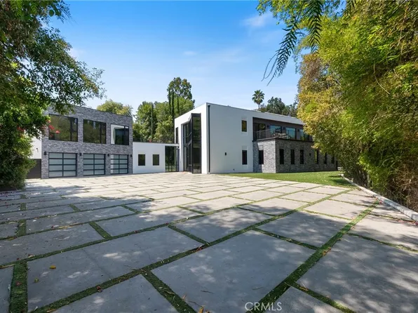 4653 Vanalden Ave, Tarzana, CA 91356