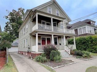 170 4th St #1, Providence, RI 02906