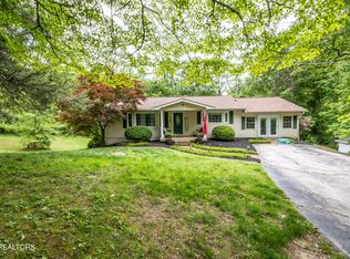 8569 Pedigo Rd, Powell, TN 37849