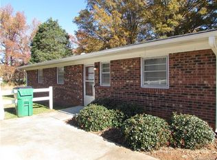 6012 Pleasant Grove Rd, Charlotte, NC 28216