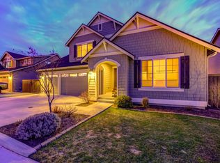 1756 S Blanchard Loop, East Wenatchee, WA 98802