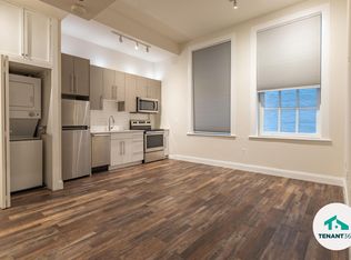 8 E Fayette St #402, Baltimore, MD 21202