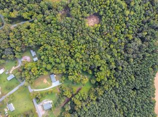 10708 Winterham Rd, Amelia Court House, VA 23002