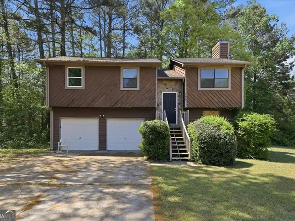 3449 Oak Run Dr, Lithonia, GA 30038