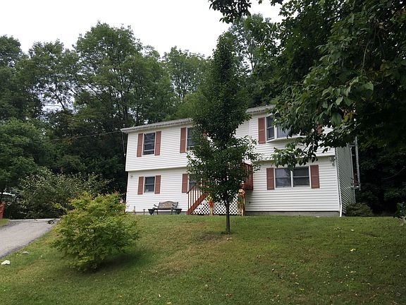 2nd image of 26 Valley View Trl