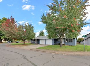 2253 Shadylane Dr, Springfield, OR 97477