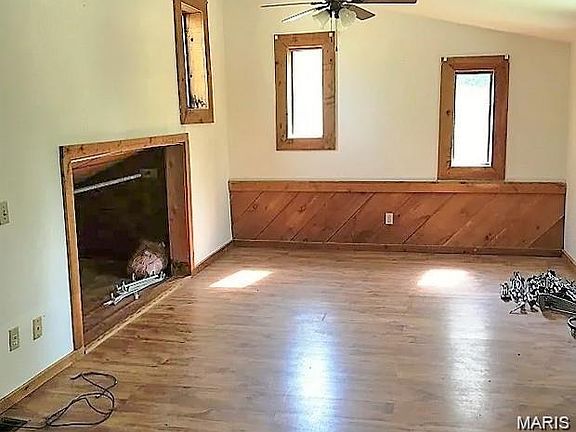 12th image of 1408 Pine St