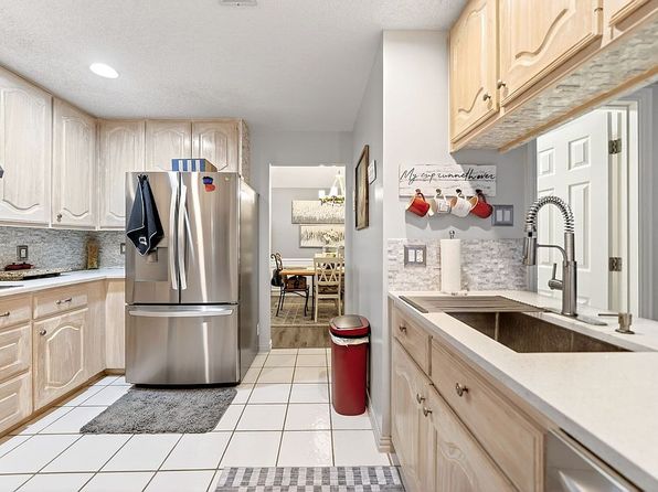104 Easterner Pl