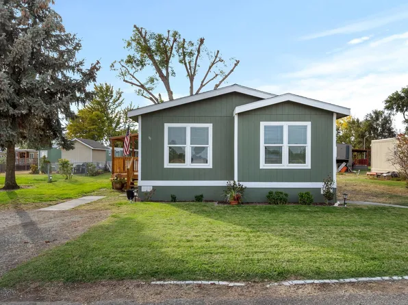 203106 E Bowles Rd Trailer 99, Kennewick, WA 99337