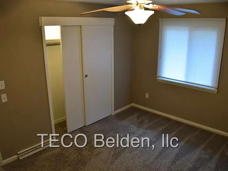 5490 Avon Belden Rd #B — Photo 4