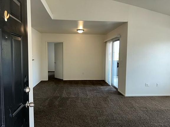 2nd image of 45 Maleena Mesa St APT 827