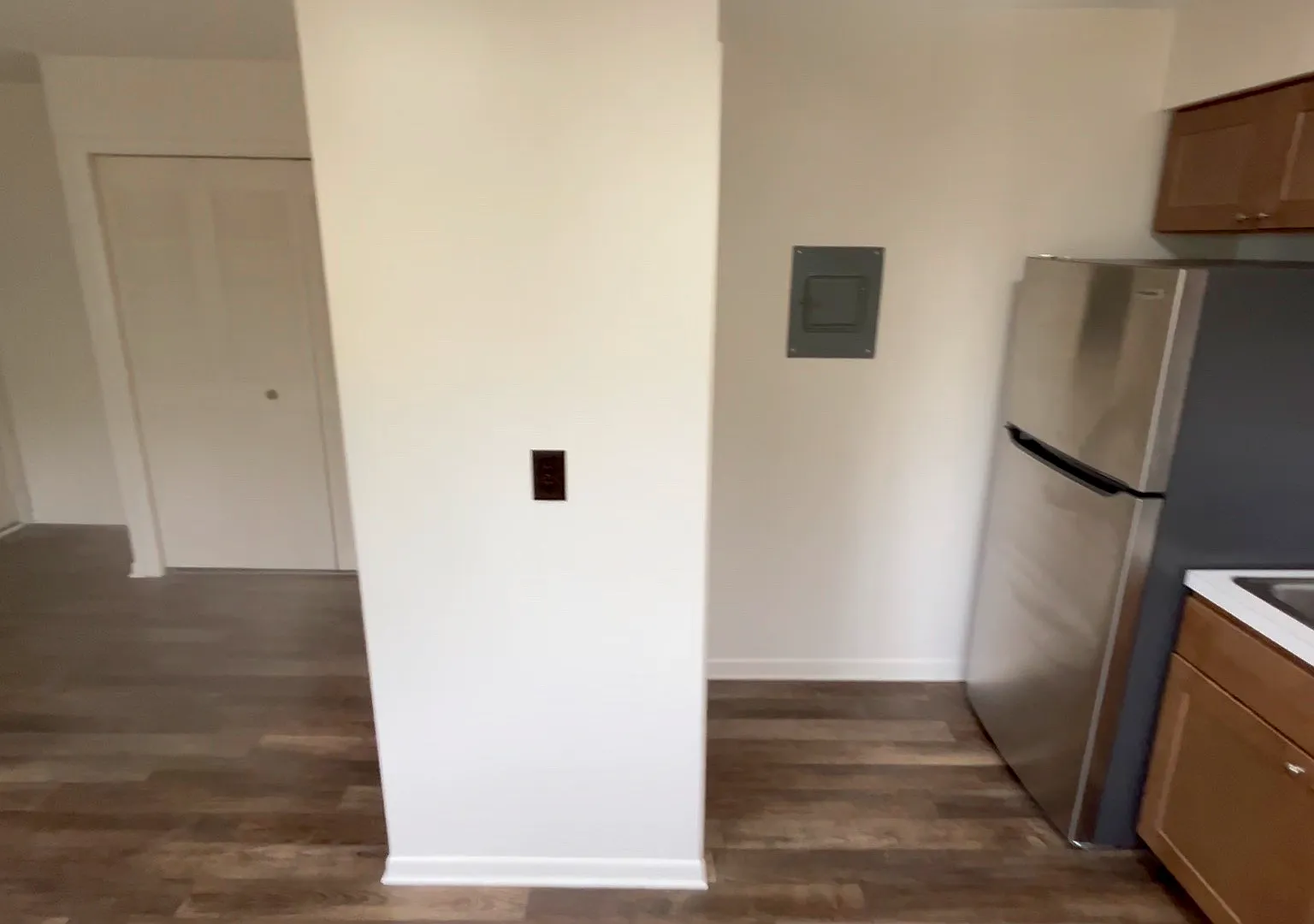 Studio, 340 sqft, $695 — Photo 4