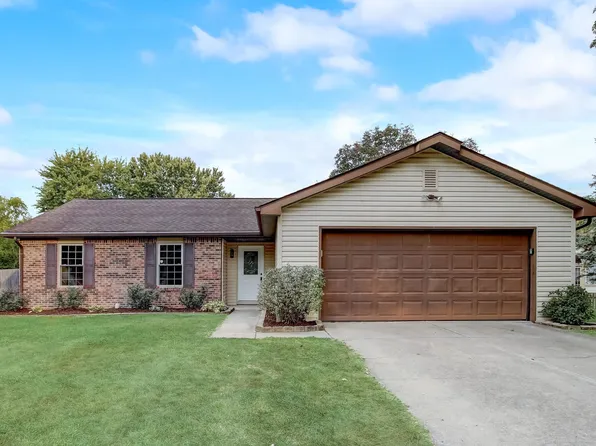 8526 Honeysuckle Way, Indianapolis, IN 46256