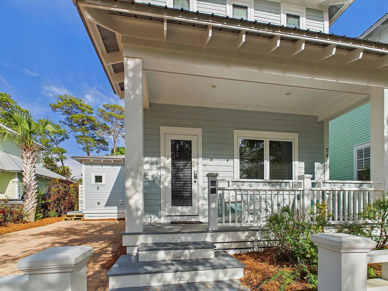74 Greenway Park Ave — Photo 1