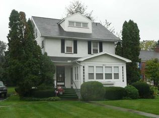 1611 Chili Ave, Gates, NY 14624