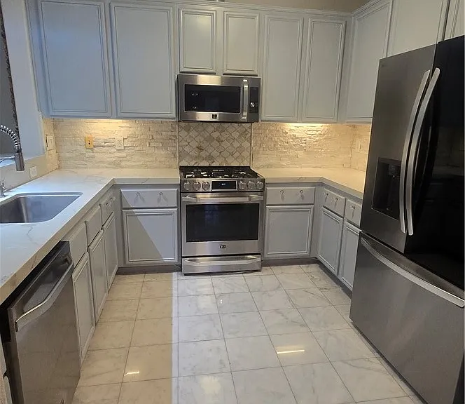 1240 McFadden Dr — Photo 11