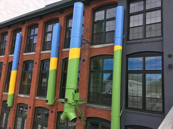 180 Pleasant St #1100, Easthampton, MA 01027