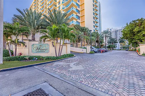 2501 S Ocean Dr Photo 1