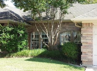 3404 Westgrove Dr, Arlington, TX 76001