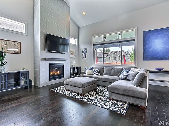 2nd image of 11524 Buckhorn Pl