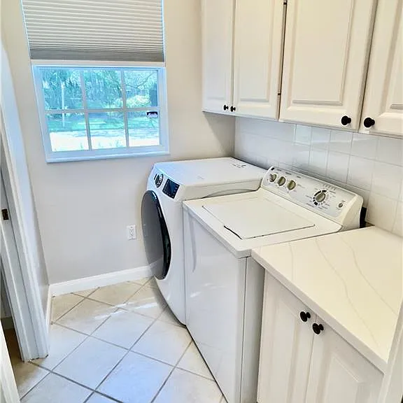 5669 Cove Cir — Photo 9