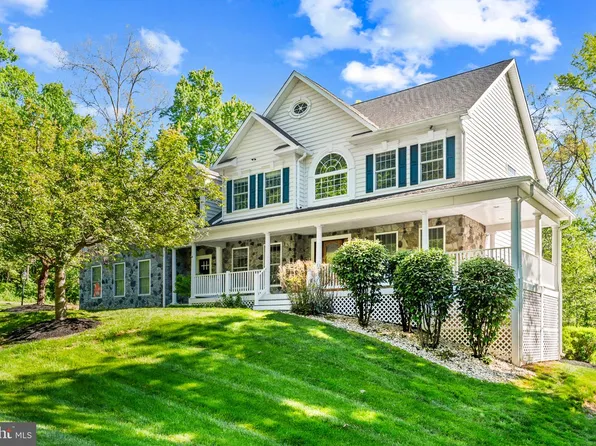 3125 Lakewood Manor Dr, Finksburg, MD 21048