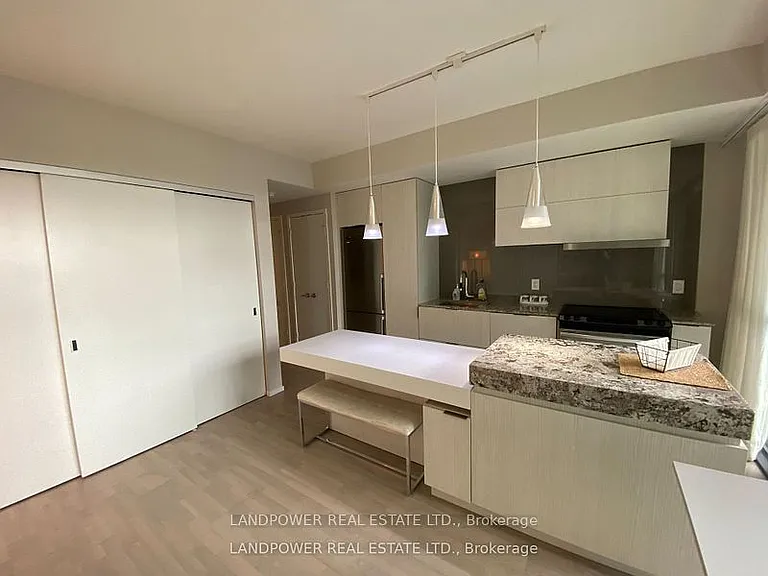101 Charles St E #1607 — Photo 2