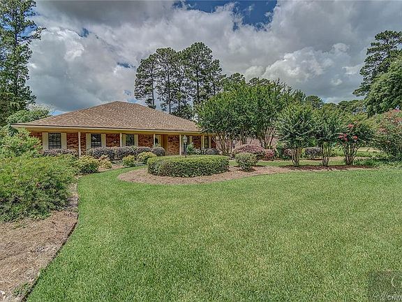 4th image of 10016 Thornwood Dr