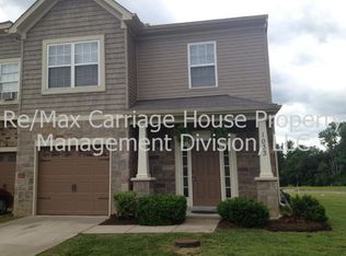 1033 Chatsworth Dr, Old Hickory, TN 37138
