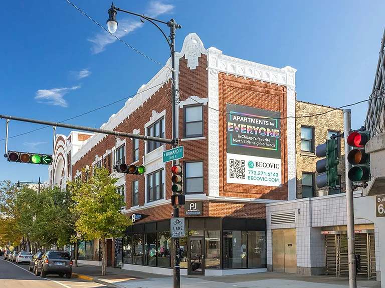1625 W Howard St — Photo 18