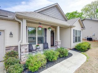 356 S Stonegate Dr, Seneca, SC 29678