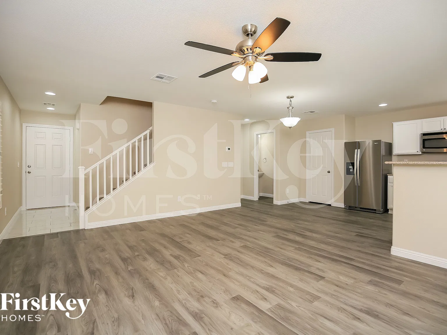 3 bed, 2.5 bath, 1521 sqft, $2,145 — Photo 3