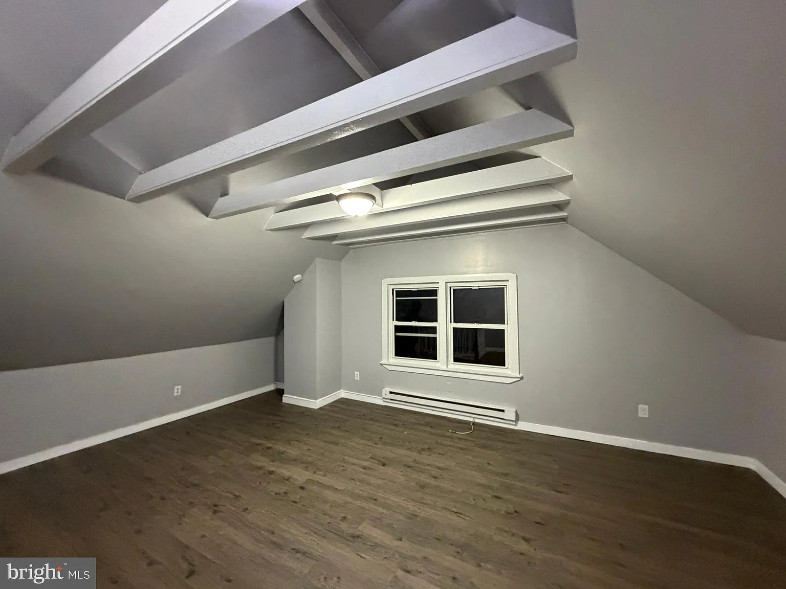 3 bed, 1450 sqft, $2,500 — Photo 4