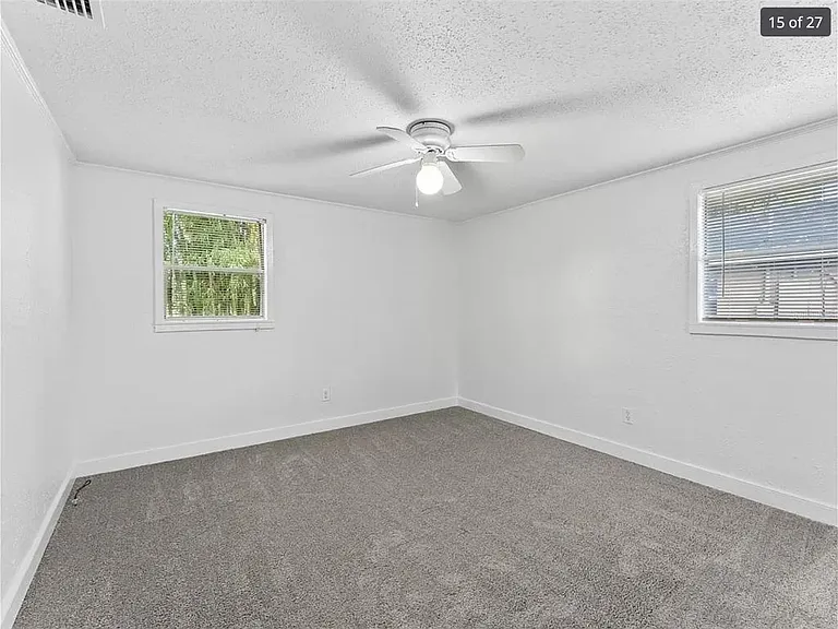 2515 Winston Ave — Photo 15