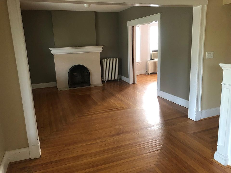 1st image of 3415 Mooney Ave