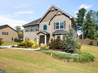 345 Darien Dr, Senoia, GA 30276